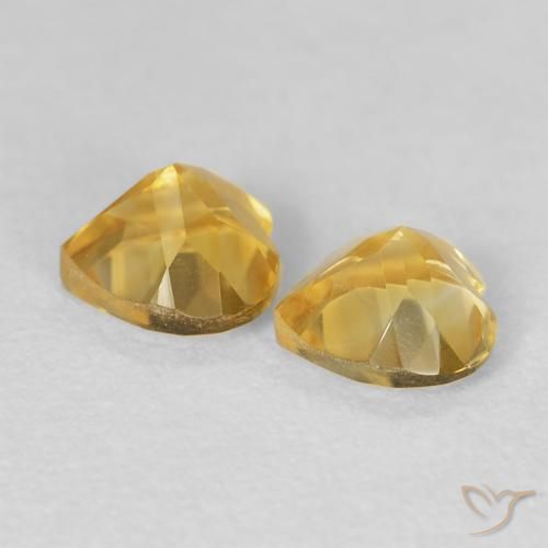 Shop natural 1.55ct Doré profond Citrine gems, Cœur, from Brésil at GemSelect. In stock, global shipping!