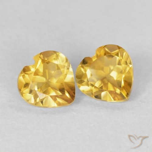 Shop natural 0.88ct Doré Citrine gems, Cœur, from Brésil at GemSelect. In stock, global shipping!