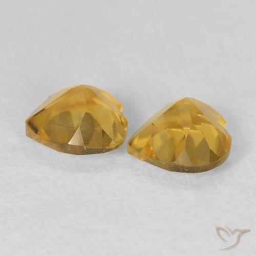 Shop natural 1.42ct Or moyen Citrine gems, Cœur, from Brésil at GemSelect. In stock, global shipping!