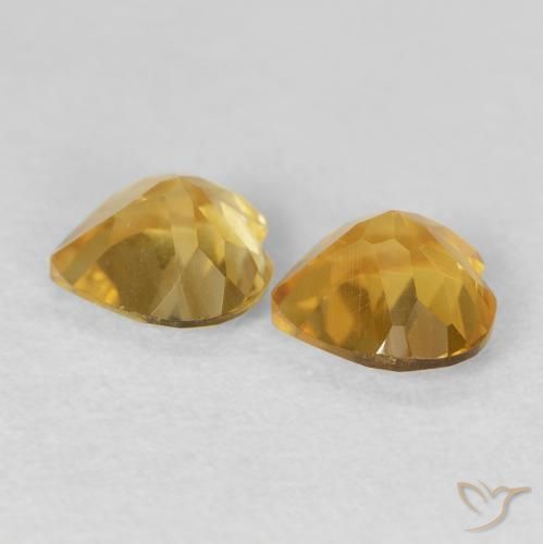 Shop natural 1.30ct Doré Citrine gems, Cœur, from Brésil at GemSelect. In stock, global shipping!
