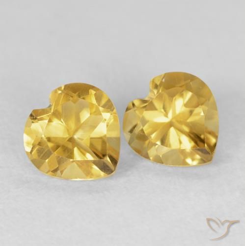 Shop natural 1.47ct Doré Citrine gems, Cœur, from Brésil at GemSelect. In stock, global shipping!