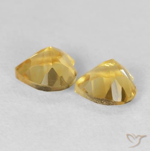 Shop natural 1.47ct Doré Citrine gems, Cœur, from Brésil at GemSelect. In stock, global shipping!