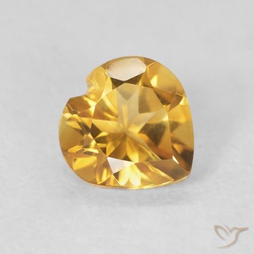 Citrine Medium Light-Golden naturelle Cœur, 0.72 ct, VVS-VS