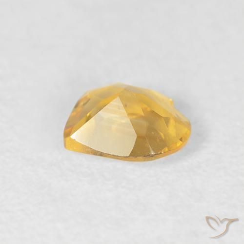 Citrine Doré léger naturelle Cœur, 0.34 ct, VVS