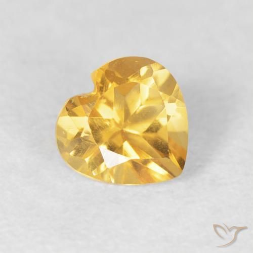 Citrine Doré léger naturelle Cœur, 0.45 ct, VVS