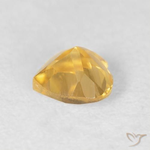 Citrine Doré léger naturelle Cœur, 0.45 ct, VVS