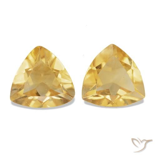 Shop natural 0.70ct Or Citrine gems, Trillion, from Brésil at GemSelect. In stock, global shipping!
