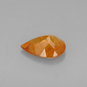 Clinohumite orange naturelle en forme de poire, 0,73 ct, VS-SI
