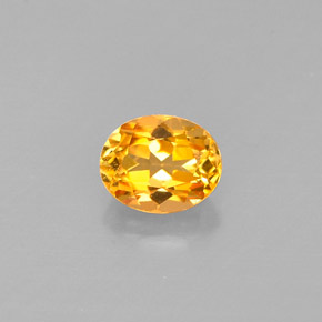Clinohumite jaune naturelle coupe ovale, 0,56 ct, VVS-VS