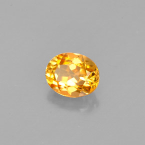 Clinohumite jaune naturelle coupe ovale, 0,56 ct, VVS-VS