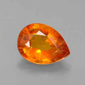 Clinohumite orange naturelle en forme de poire, 1,93 ct, SI