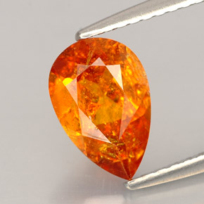 Clinohumite orange naturelle en forme de poire, 1,34 ct, VS-SI