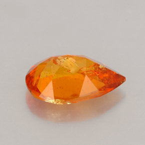 Clinohumite orange naturelle en forme de poire, 1,34 ct, VS-SI