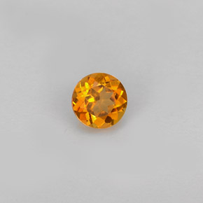 Clinohumite Jaune orange naturelle Coupe roude, 0.39 ct, VS-SI