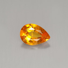 Clinohumite orange naturelle en forme de poire, 0,74 ct, VS-SI