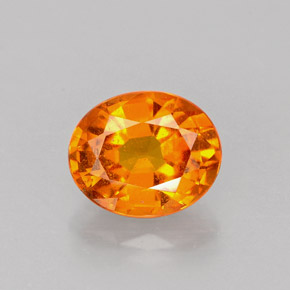 Clinohumite orange naturelle coupe ovale, 1,17 ct, VS-SI