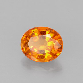 Clinohumite orange naturelle coupe ovale, 1,17 ct, VS-SI