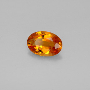 Clinohumite orange naturelle coupe ovale, 0,93 ct, VS-SI