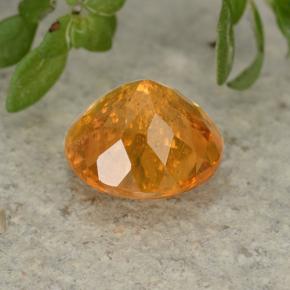 Clinohumite orange naturelle coupe roude, 1,07 ct, VS-SI