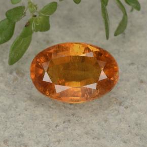 Clinohumite orange naturelle coupe ovale, 1,14 ct, VS-SI