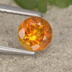 Clinohumite Jaune orange naturelle Coupe roude, 0.45 ct, VS-SI