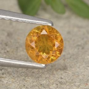 Clinohumite Jaune orange naturelle Coupe roude, 0.44 ct, VS-SI