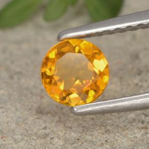 Clinohumite Jaune orange naturelle Coupe roude, 0.41 ct, VS-SI