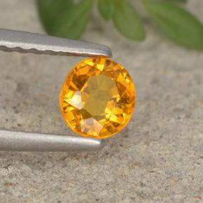 Clinohumite Jaune orange naturelle Coupe ovale, 0.41 ct, VS-SI