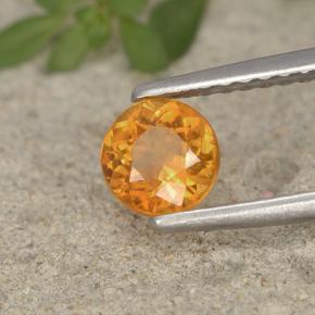 Clinohumite Jaune orange naturelle Coupe roude, 0.63 ct, VS-SI