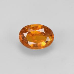 Clinohumite Jaune orange naturelle Coupe ovale, 1.05 ct, VS-SI