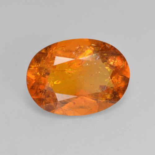 Clinohumite Orange moyen naturelle Coupe ovale, 3.01 ct, SI