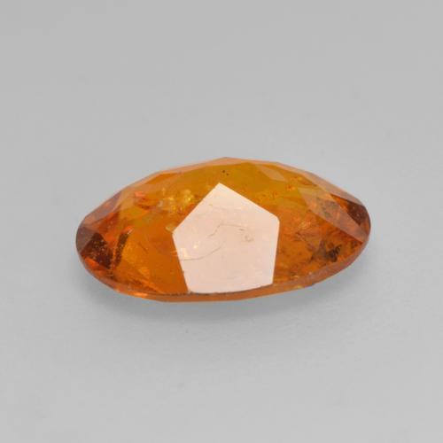 Clinohumite Orange moyen naturelle Coupe ovale, 3.01 ct, SI