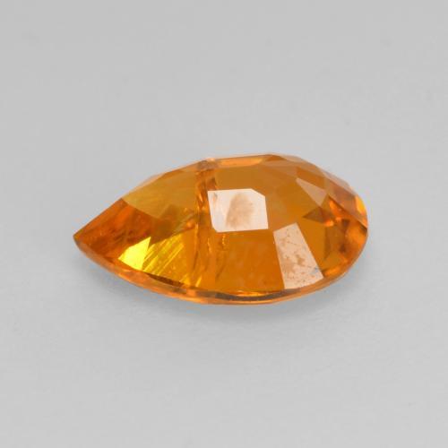 Clinohumite Orange moyen naturelle En forme de poire, 1.52 ct, SI