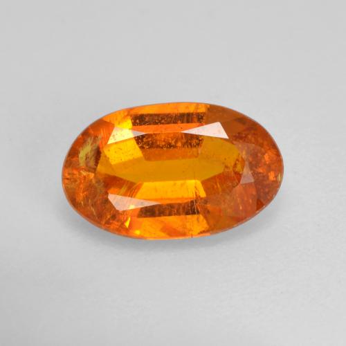 Clinohumite Orange rougeâtre naturelle Coupe ovale, 1.42 ct, VS-SI