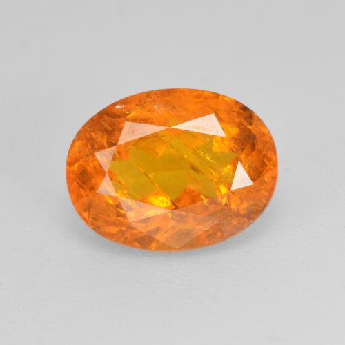 Clinohumite Ambre orange naturelle Coupe ovale, 1.66 ct, SI-I1