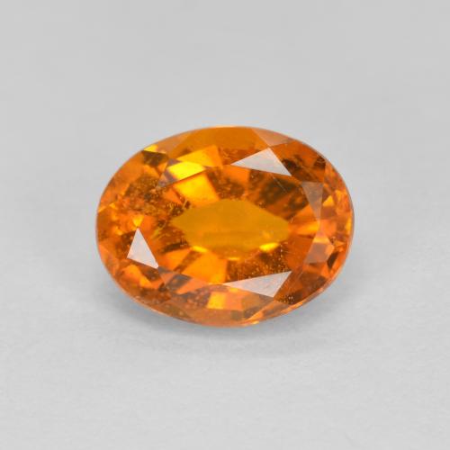 Clinohumite orange naturelle coupe ovale, 1,38 ct, VS-SI
