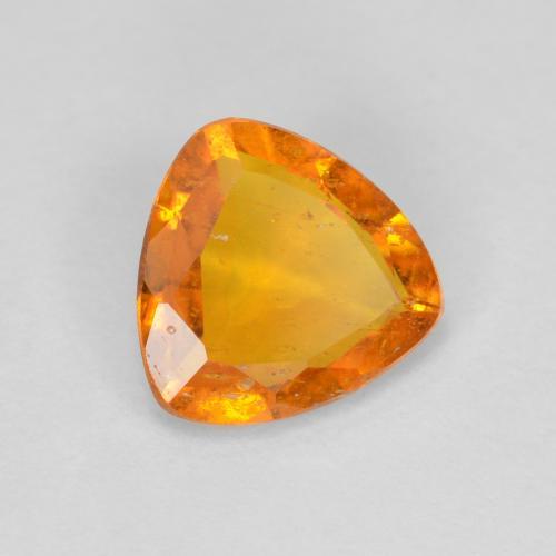 Clinohumite Ambre orange naturelle Trillion, 0.83 ct, SI