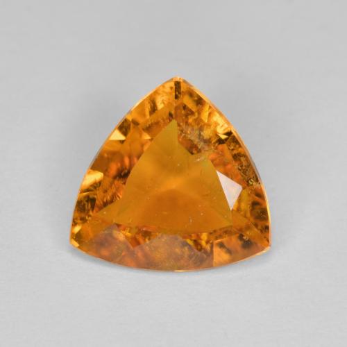 Clinohumite orange naturelle trillion, 1,45 ct, SI