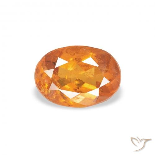 0.76ct Naturel Orange rougeâtre Clinohumite, ovale, SI