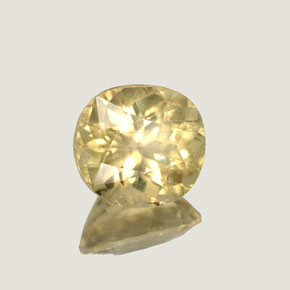 Diaspore à changement de couleur  naturelle coupe ovale, 4,74 ct, VS-SI