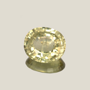 Diaspore à changement de couleur  naturelle coupe ovale, 3,14 ct, VS