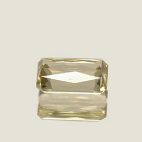 Diaspore à changement de couleur  naturelle taille émeraude, 0,95 ct, VVS-VS