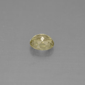 Diaspore à changement de couleur  naturelle coupe ovale, 0,69 ct, VS