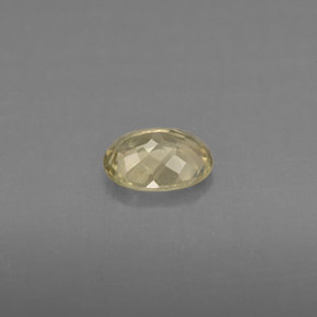 Diaspore à changement de couleur  naturelle coupe ovale, 0,77 ct, VS