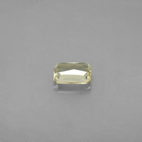 Diaspore à changement de couleur  naturelle taille émeraude, 0,70 ct, VS