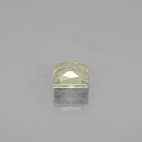 Diaspore à changement de couleur  naturelle carré, 0,76 ct, VS-SI