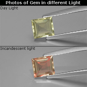 Diaspore à changement de couleur  naturelle carré, 0,71 ct, VS