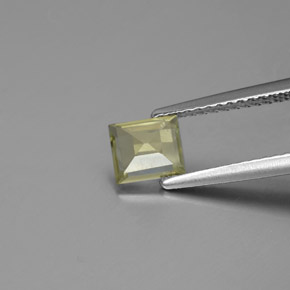 Diaspore à changement de couleur  naturelle carré, 0,71 ct, VS