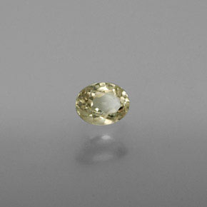 Diaspore à changement de couleur  naturelle coupe ovale, 0,32 ct, VS