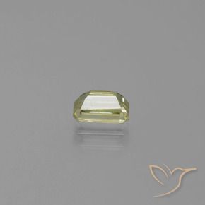 Diaspore Couleur Changeant Jaune clair naturelle Octogone / coupe Émeraude, 0.74 ct, VVS-VS